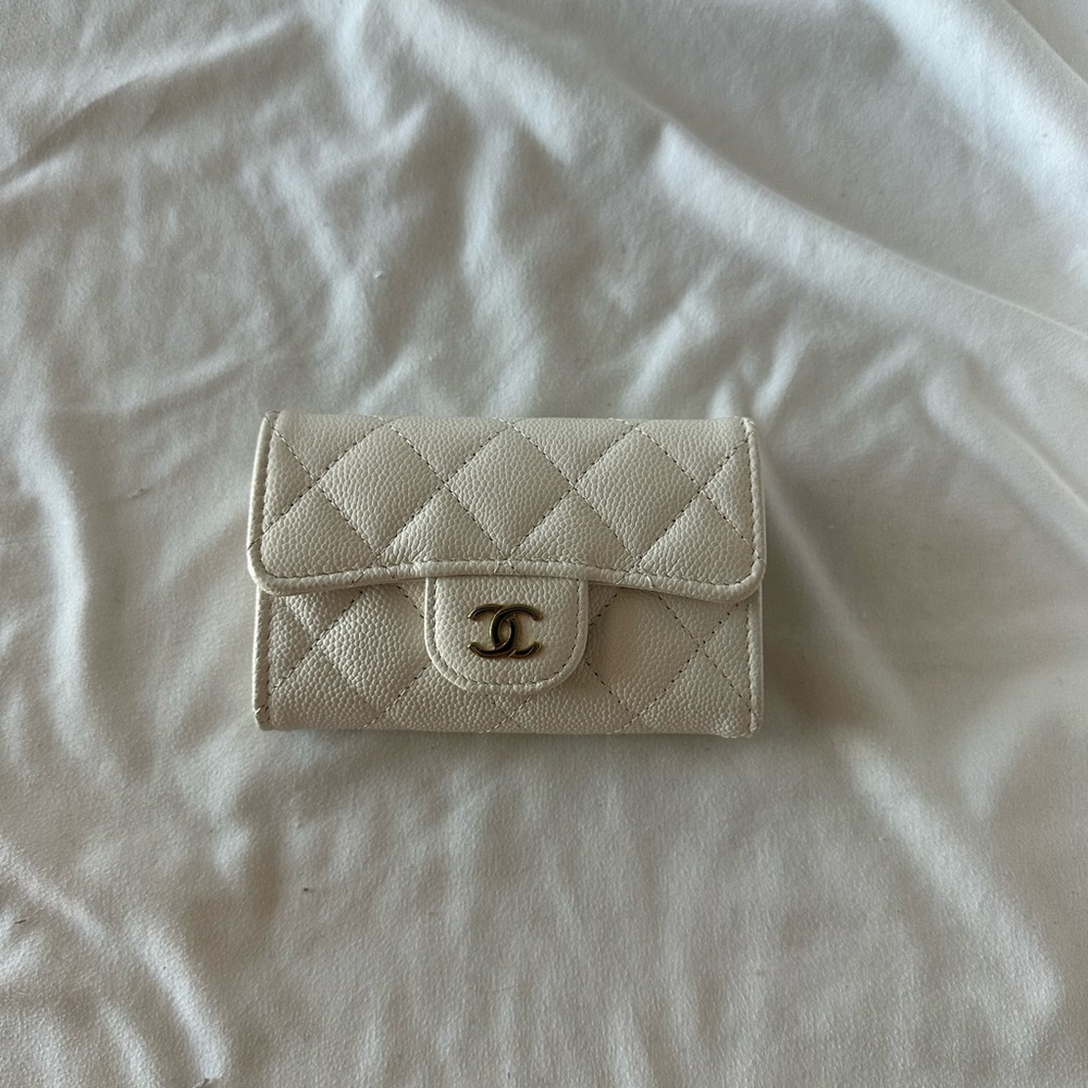 Chanel White Classic Flap Card Holder